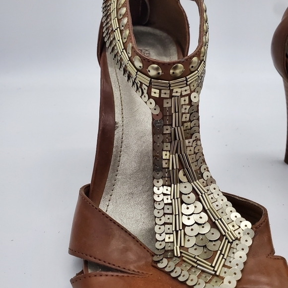 Kenneth Cole Reaction Knowingly Heels Women's 8.5M Shoes Brown - Picture 4 of 16